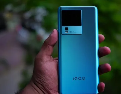 The iQOO Neo 7 is a phone that focuses on gaming performance, and it does that very well. It may not have the most premium design or the most versatile camera setup, but if you are looking for class-leading performance, its worth the cost.