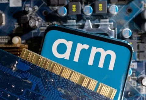 British chipmaker Arm Ltd is building its own semiconductor to showcase the capabilities of its products, as it seeks to attract new customers and fuel growth following its Initial Public Offering (IPO) later this year, the Financial Times reported on Sunday.