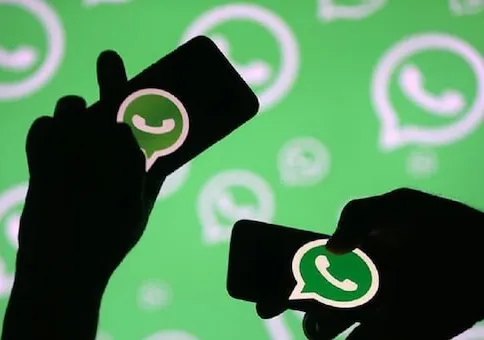 Whatsapp is working on a new feature that will enable users to share their status on Facebook stories without having to exit the WhatsApp app.