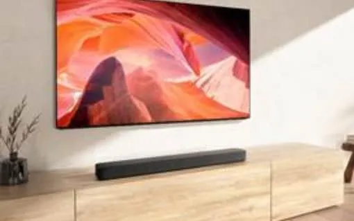 This 5.11 channel Dolby Atmos / DTS:X soundbar claims to deliver cinematic surround sound with Vertical Surround Engine and S-Force PRO Front Surround.