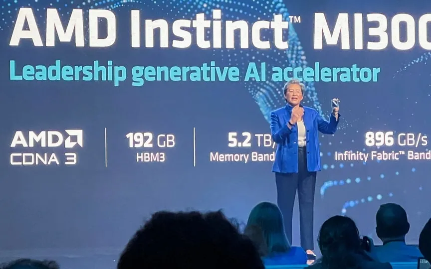 AMD CEO Lisa Su holds the company's new MI300X chip at an event outlining AMD's artificial intelligence strategy. (REUTERS)