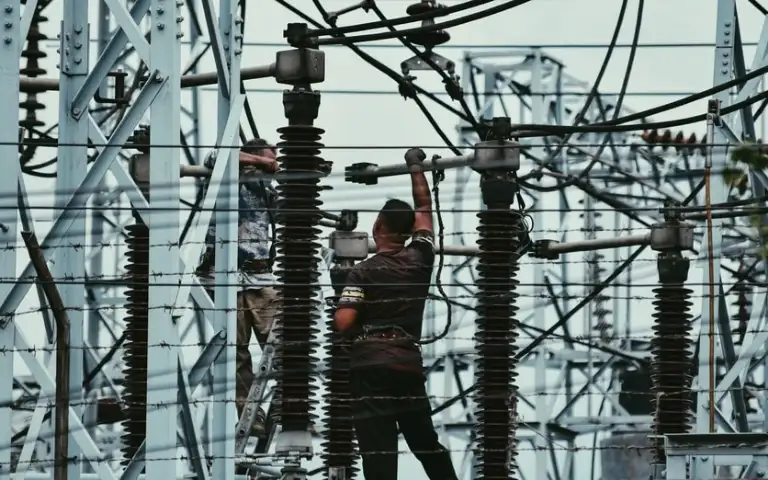 Men Checking and Repairing Electric Lines at a Station. (Representative Image| Pexels)