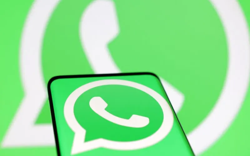 The update is rolling out to all WhatsApp users.