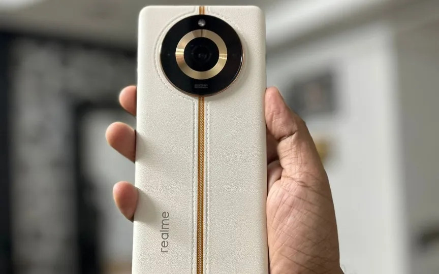 Priced under Rs 30,000 in India, this 200MP camera smartphone from Realme has a mixed bag of features.