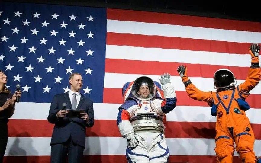 NASA introduced its new Exploration Extravehicular Mobility Unit (xEMU) and Orion Crew Survival System suit for the Artemis program on Oct. 15, 2019. (NASA)