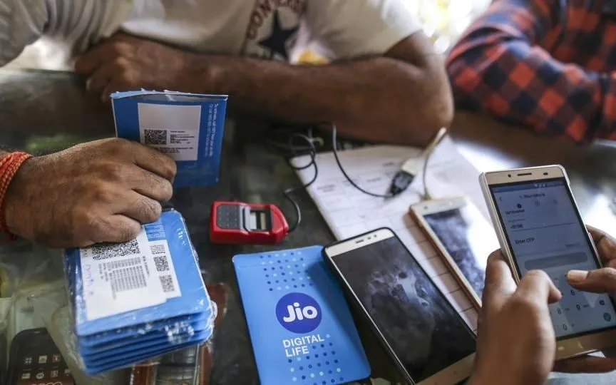 India's Department of Telecom introduces stricter rules for SIM card sales and usage, focusing on KYC procedures for shops and users. (HT Print)