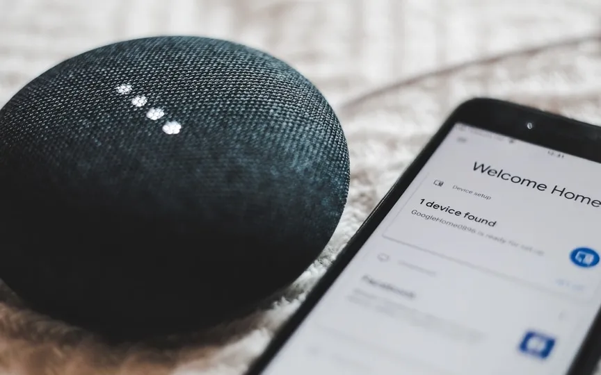 Google Assistant will not support 17 features anymore, including those of Google smart devices. Check details. (Unsplash)