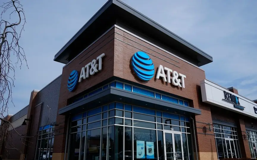 AT&T urged customers to use Wi-Fi calling during widespread outages affecting wireless service. (AP)