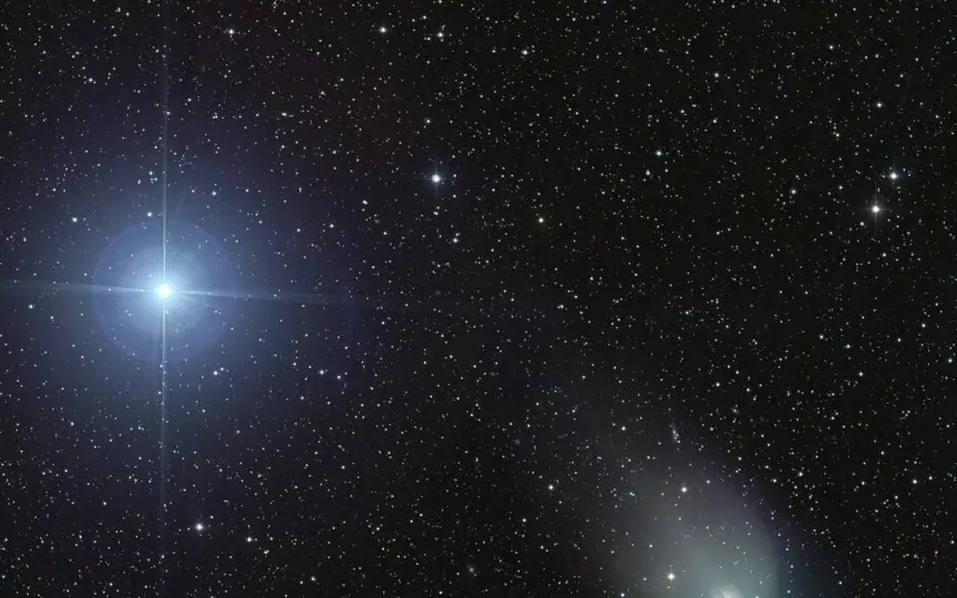 Skygazers anticipate the rare sight of the spectacular and rare ‘Devil Comet’ during the upcoming total solar eclipse in April. (Dan Bartlett)