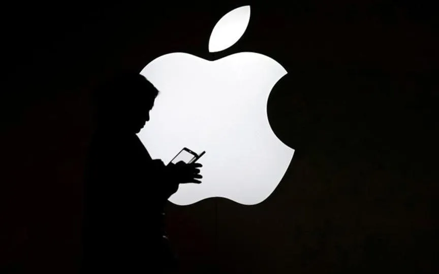 Attackers exploit a potential bug in Apple's system, aiming to compromise user accounts through deceptive tactics. (REUTERS)