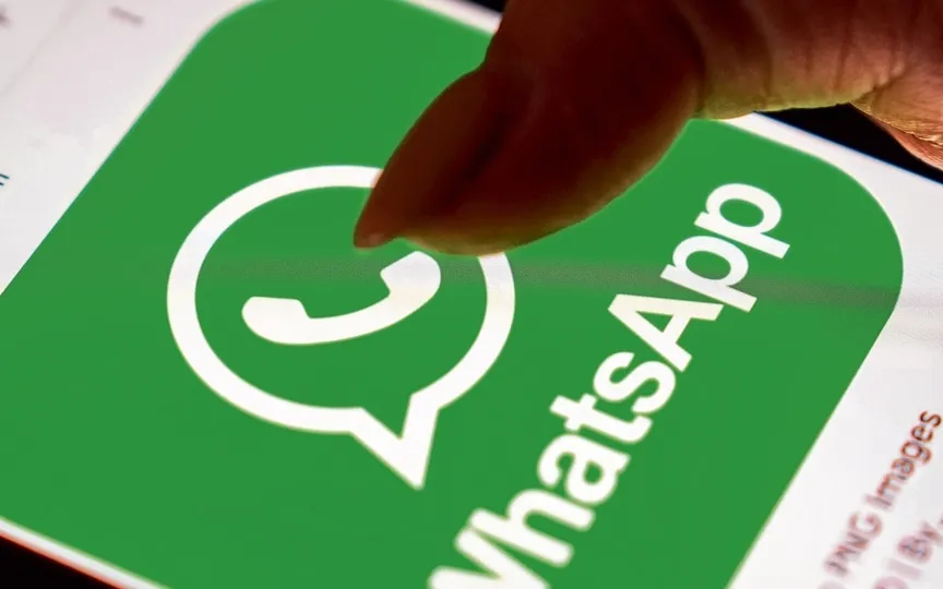 WhatsApp is rolling out a new feature for status notifications that will improve user experience and connectivity on the platform. (WhatsApp)