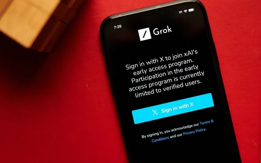 Elon Musk has promised to make the Grok AI chatbot politically neutral. Know details. (Bloomberg)