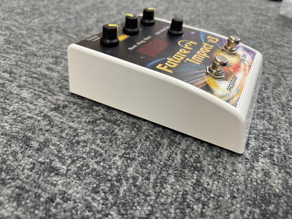 Panda Audio Future Impact V3 ベースシンセサイザーを買取しました