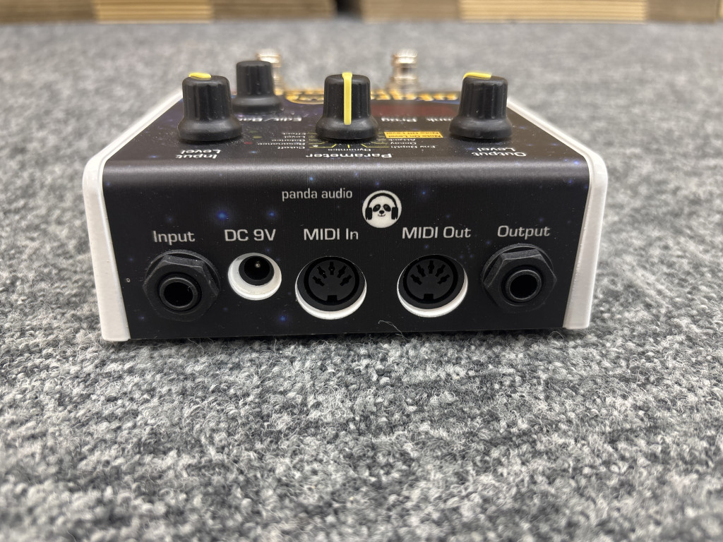 Panda Audio Future Impact V3 ベースシンセサイザーを買取しました