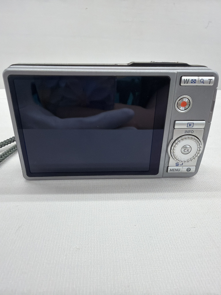☆ OLYMPUS μ-7050 オリンパス コンパクトデジタルカメラ 動作未確認