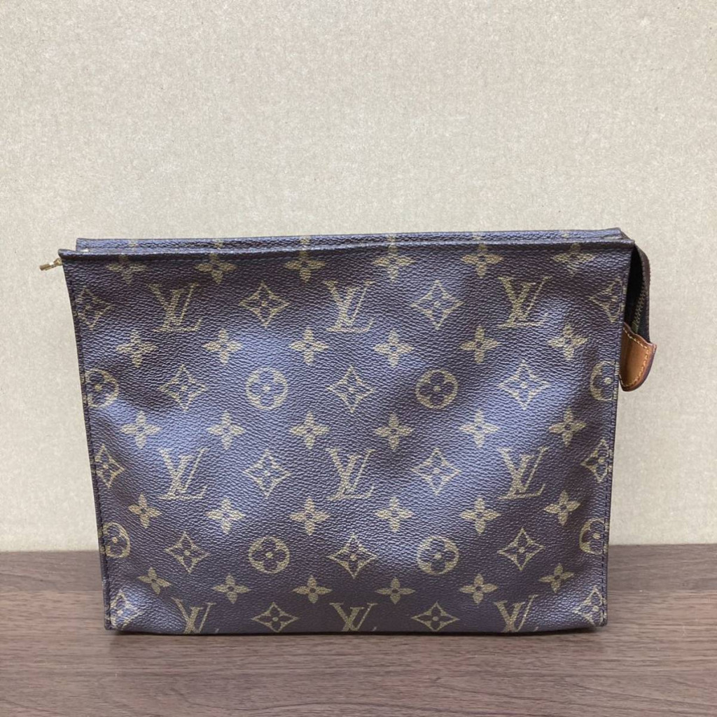 LOUIS VUITTON ルイヴィトン モノグラム ポシェット トワレット LOUIS VUITTON ルイヴィトン モノグラム ポシェット トワレット