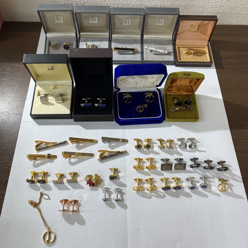 dunhill ダンヒル ネクタイピン カフスボタン ゴールド シルバー dunhill ダンヒル ネクタイピン カフスボタン ゴールド シルバー