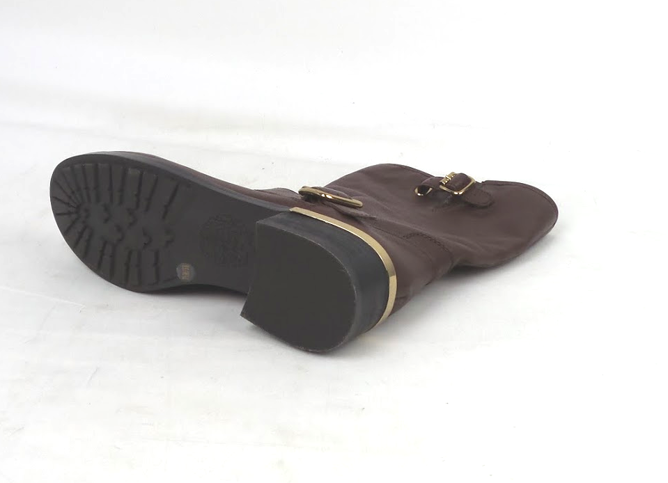 vince camuto wendeema