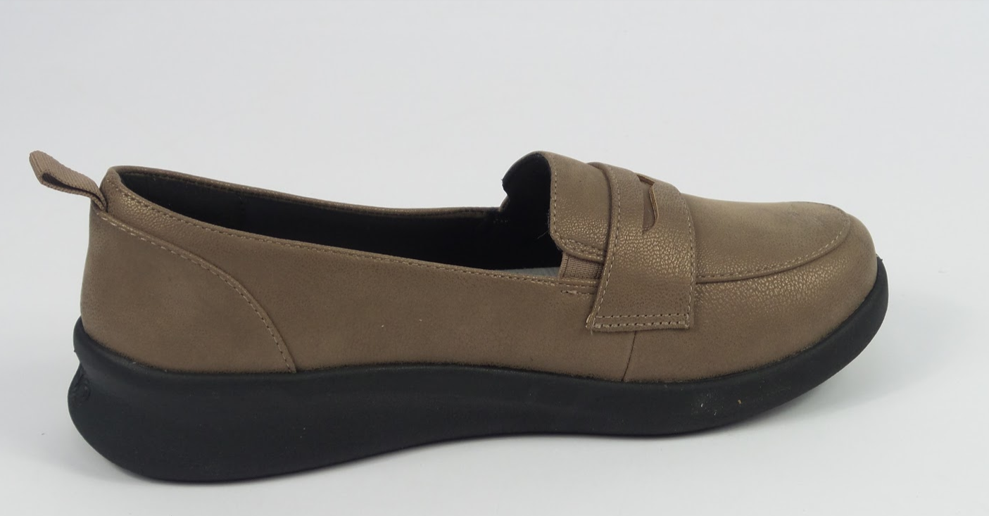 cloudsteppers by clarks loafers