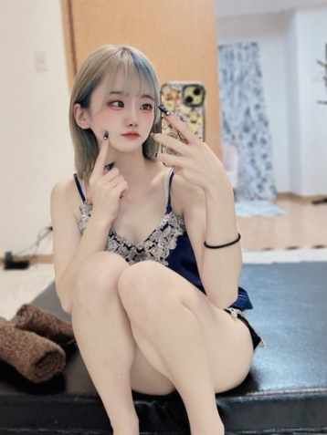 Nōra (ノーラ)    なほ