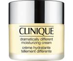 Clinique Dramatically Different Moisturizing Cream