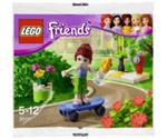 LEGO Friends Mia with Skateboard (30101)