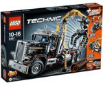LEGO Technic - Log Truck (9397)