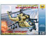 Zvezda Soviet Attack Helicopter MiL-24V/VP Hind E (7293)