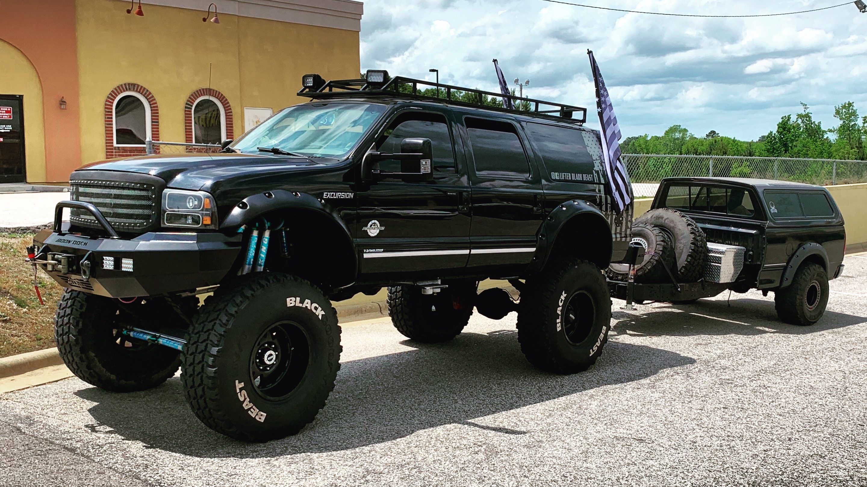 ford excursion lifted black