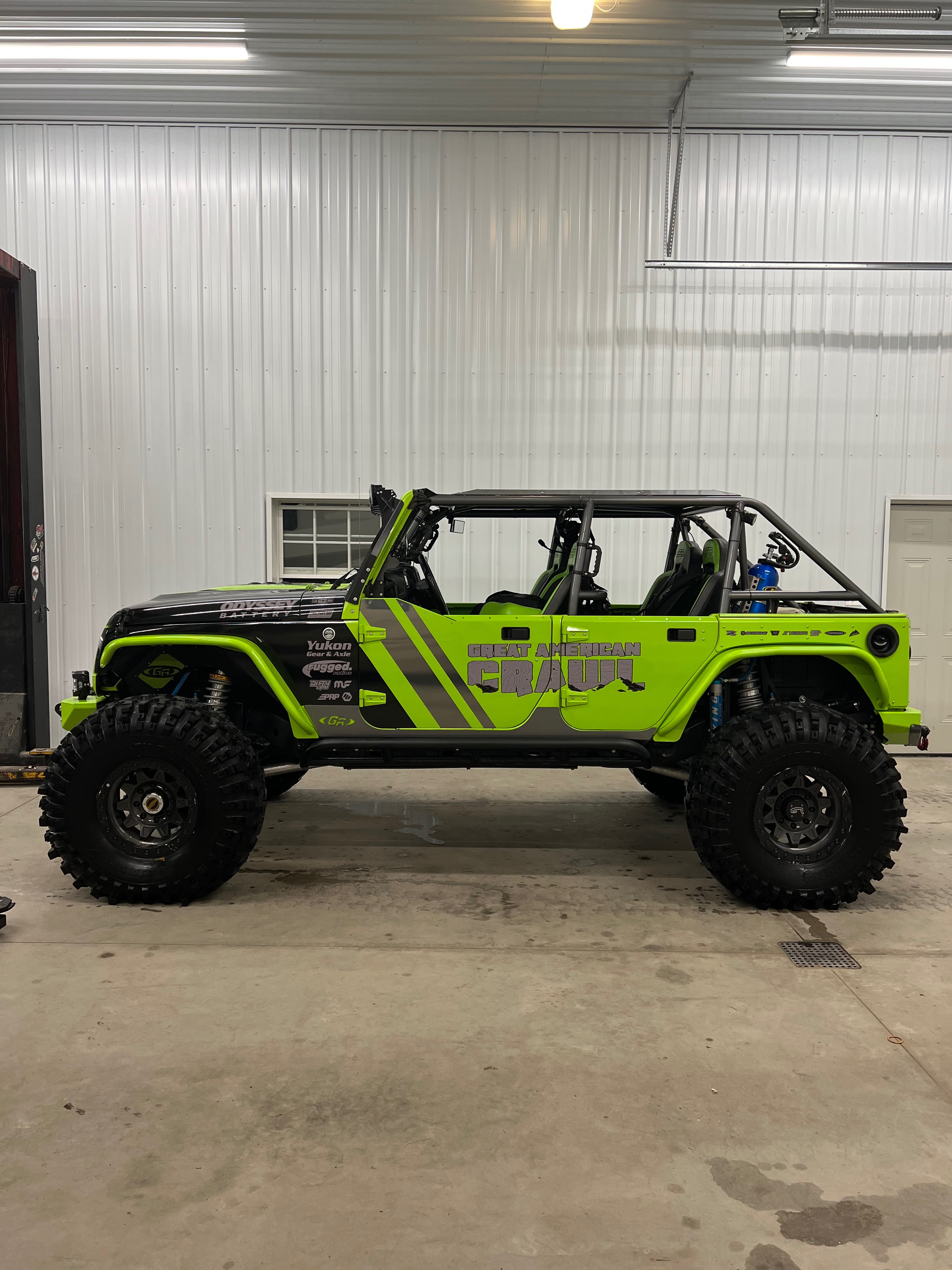 Travel Mug - Jeep® Text and Grill Powder Coated - Jeep Green