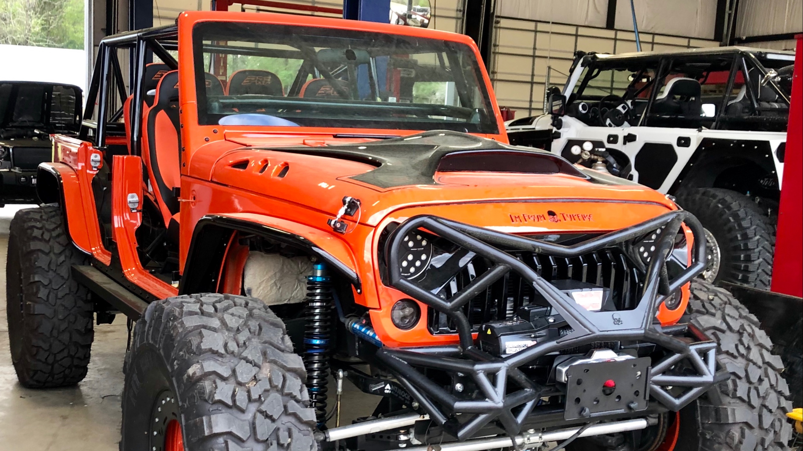 2011 Jeep Wrangler JKU Punk King Kong REVKIT