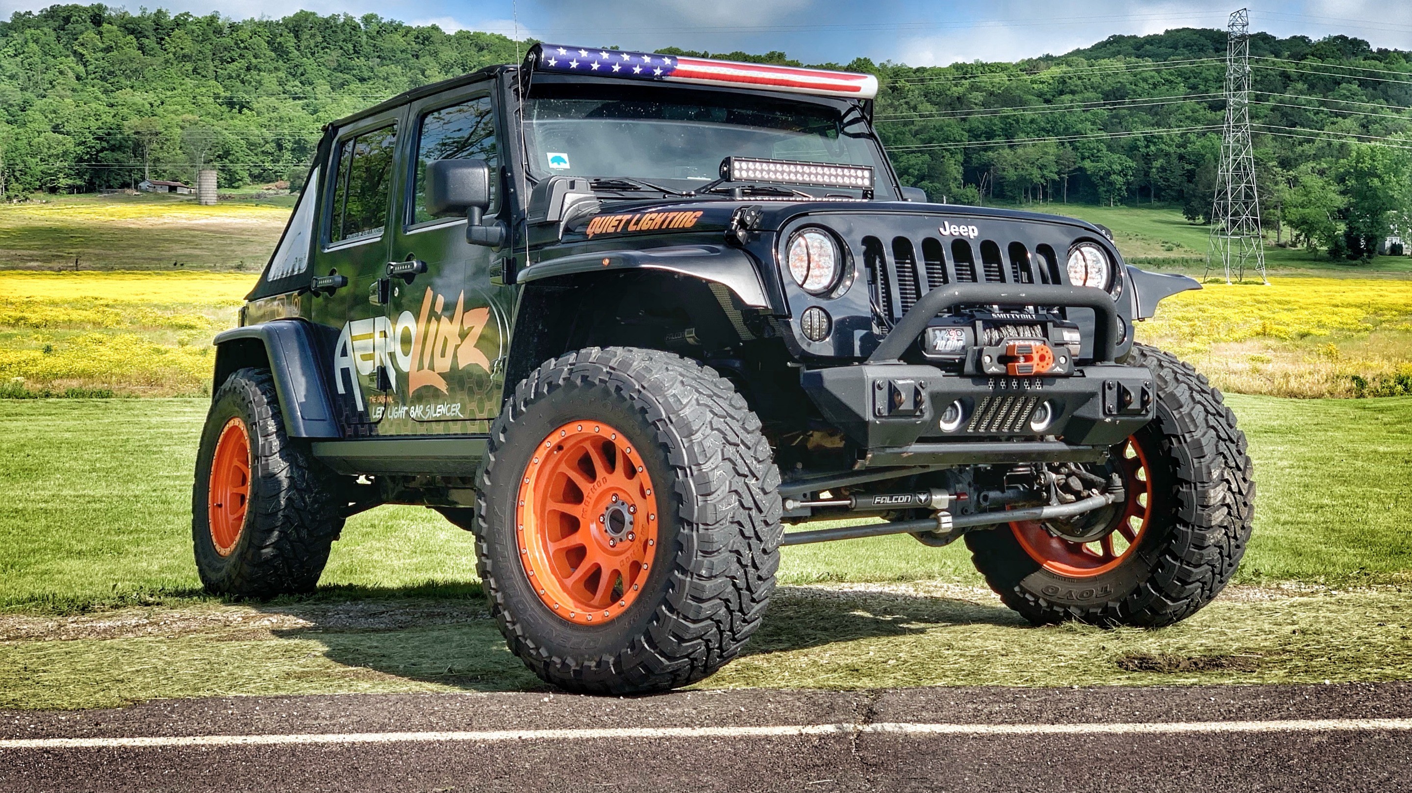 2012 Jeep Wrangler JKU - Aero lidz