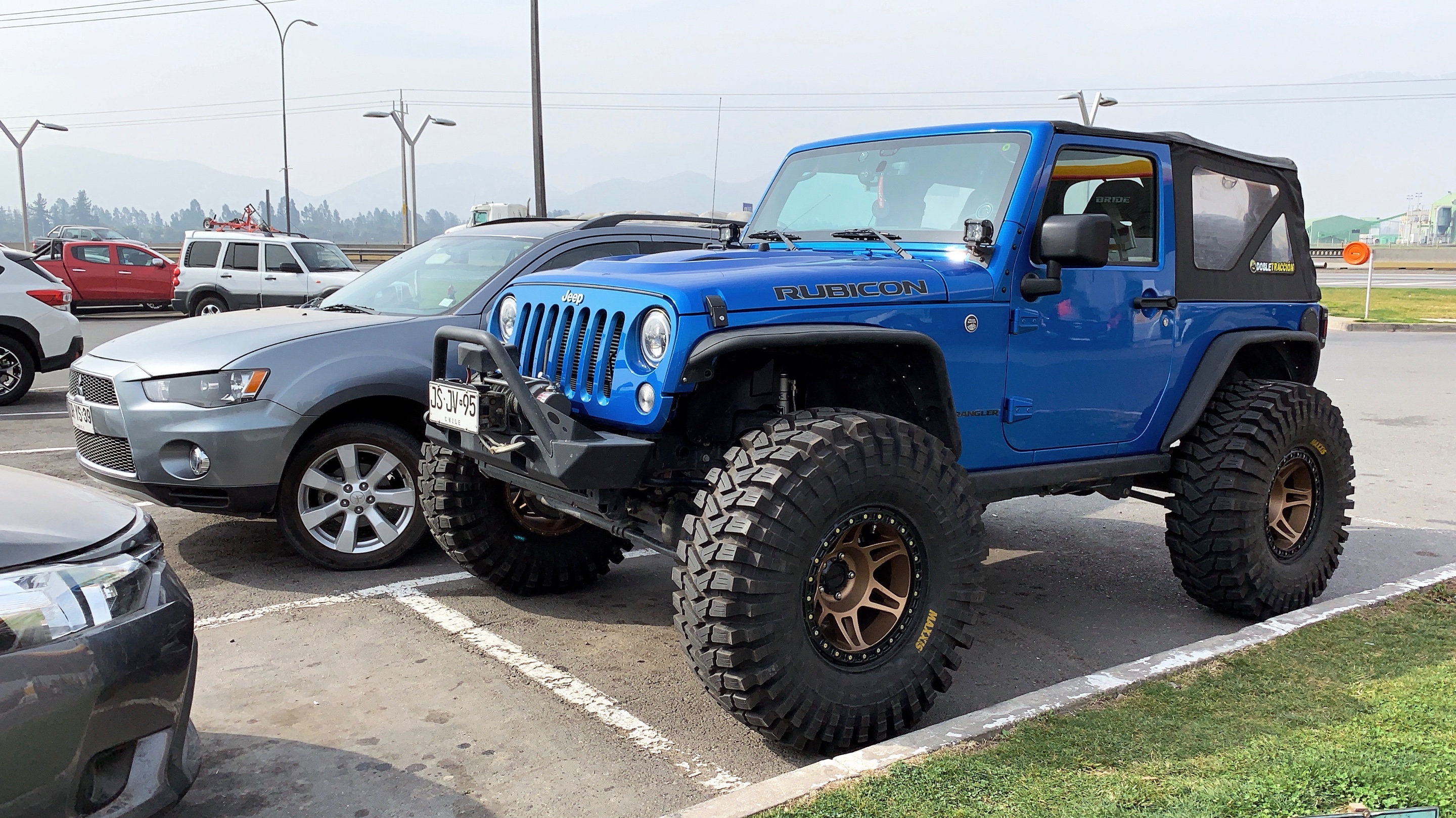 2017 Jeep Wrangler JK - Big Blue JK | REVKIT