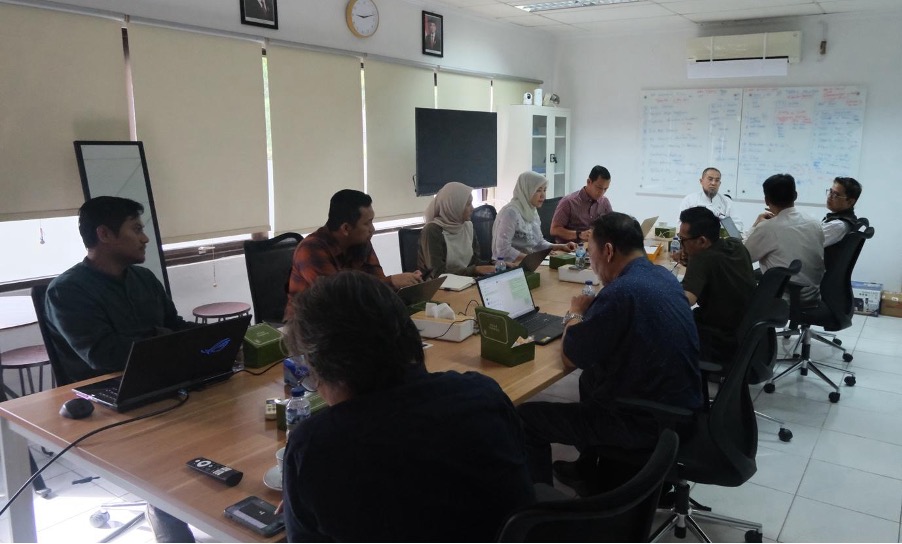 Pemerintah Provinsi Riau dan Tenaga Ahli Matangkan Draft Dokumen STRADA REDD+ melalui Dua Sesi Konsultasi