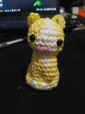 Little Amigurumi Cat Free Crochet Pattern - Stella's Yarn Universe