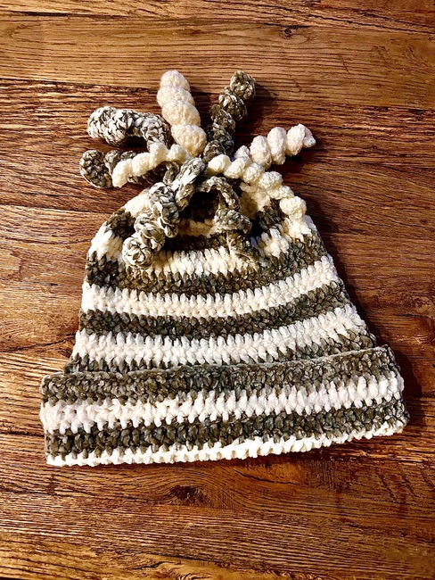 Lemmy82's make photo for Head turning hats - November Challenge