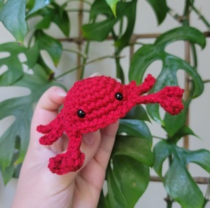 No-sew Crabby