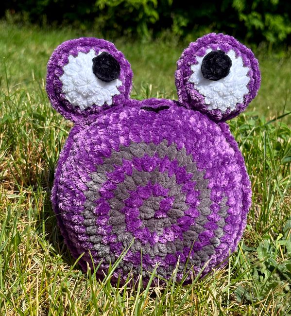 MamaKStitchCraft's make photo for Touch Grass June Monthly Challenge
