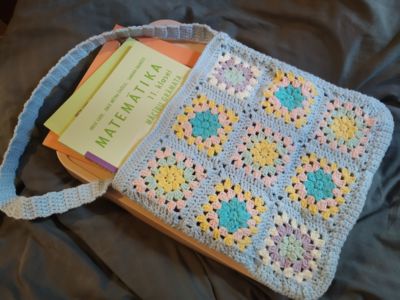 flower power granny square bag