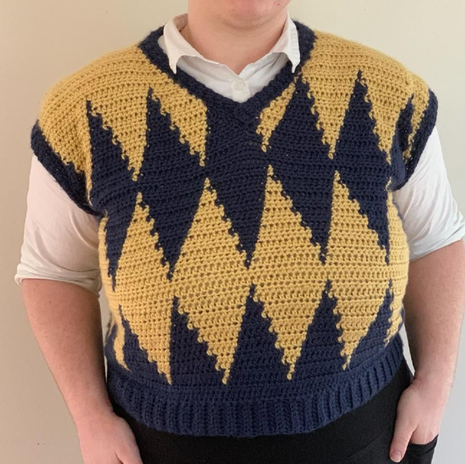 FREE Preppy Diamond Vest: Crochet pattern