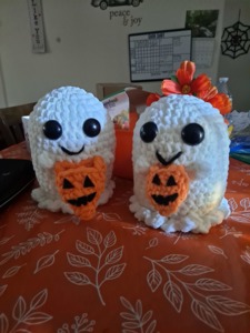 Trick or Treating Ghost Crochet Pattern- Halloween crochet pattern: ghost with a pumpkin treat or treat basket