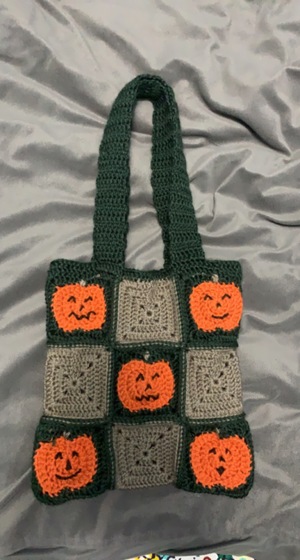 The Sugar Cookie (& Pumpkin Patch) Tote Crochet Pattern