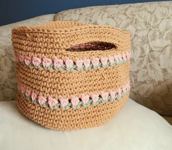 Roses Crochet Basket