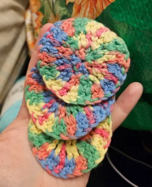 Reusable/washable Make-up pads