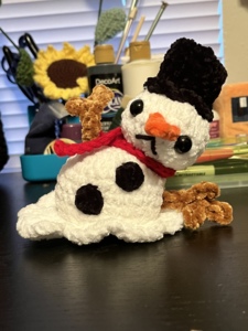 Puddles the Melting Snowman: Crochet pattern