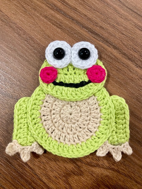 crochezinh's make photo for Speckles The Frog - Frog Applique