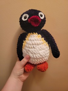 2-in-1 Pingu inspired penguin with semi-posable arms