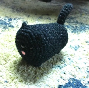 Black Cat Peeping Yarn Bowl – Stitches