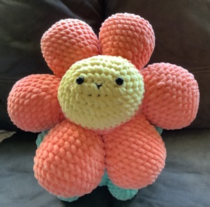 FREE Cute Lazy Daisy Flower with: Crochet pattern