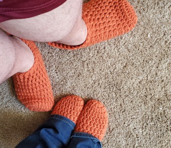 Fast Warm Slippers, multiple sizes